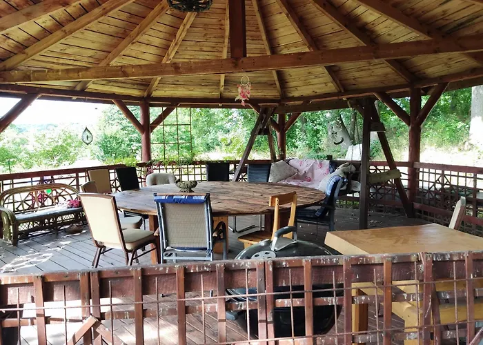 Sielskoanielsko K. Karpacza لومنيكا